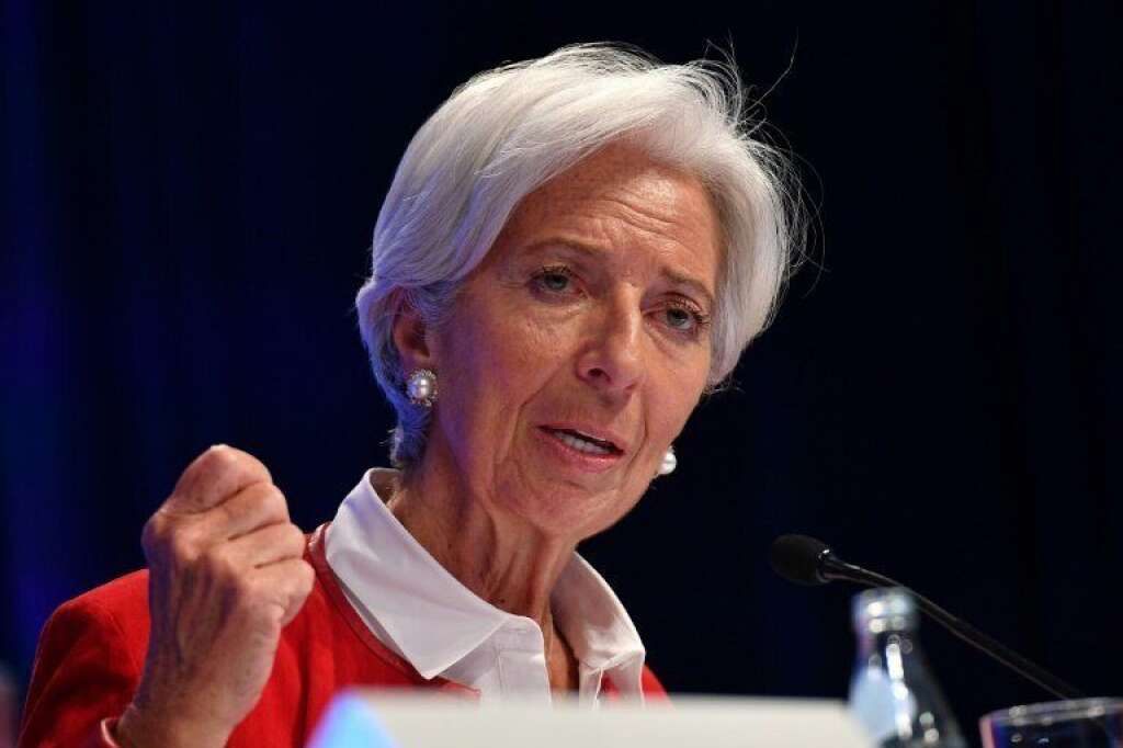 TOP #3: Christine Lagarde, jamais loin du palmarès - L'ancienne directrice générale du FMI a été choisie pour prendre les rênes de la Banque centrale européenne (BCE). Christine Lagarde fait toujours partie des personnalités bien considérées par les Français.<br /><strong>Opinions positives:</strong> 15 (+3)<br /> <strong>Opinions négatives:</strong> 23 (+3)<br /> <strong>Score net:</strong> -8 (-1)
