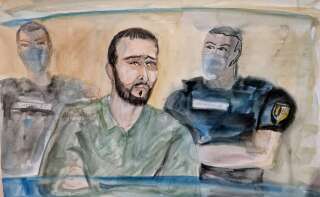 Salah Abdeslam, condamné à la réclusion criminelle à perpétuité incompressible au procès français des attentats du 13-Novembre, a été extrait de sa cellule en vue d'être remis à la Belgique où il doit de nouveau être jugé en octobre.