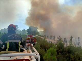 Gironde: deux incendies consument 230 hectares de forêt