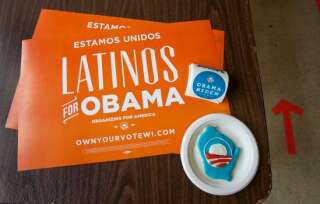Un kit de campagne d'électeurs hispaniques pro-Obama en 2012.