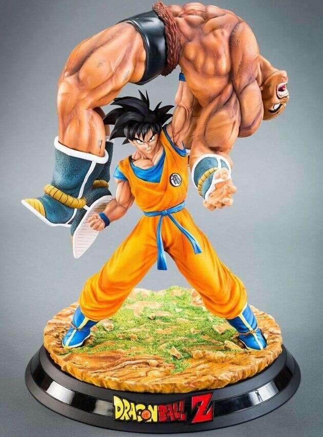 Figurine Tsume HQ de Dragon Ball avec Goku et Nappa