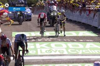 Tour de France: en haut de la Planche des Belles Filles, il termine à pied