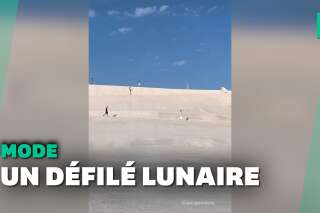 En Carmague, un défilé Jacquemus lunaire sur des dunes de sel