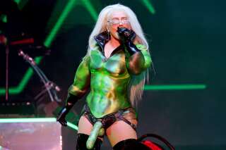 Christina Aguilera a fait fort avec ce godemiché scintillant