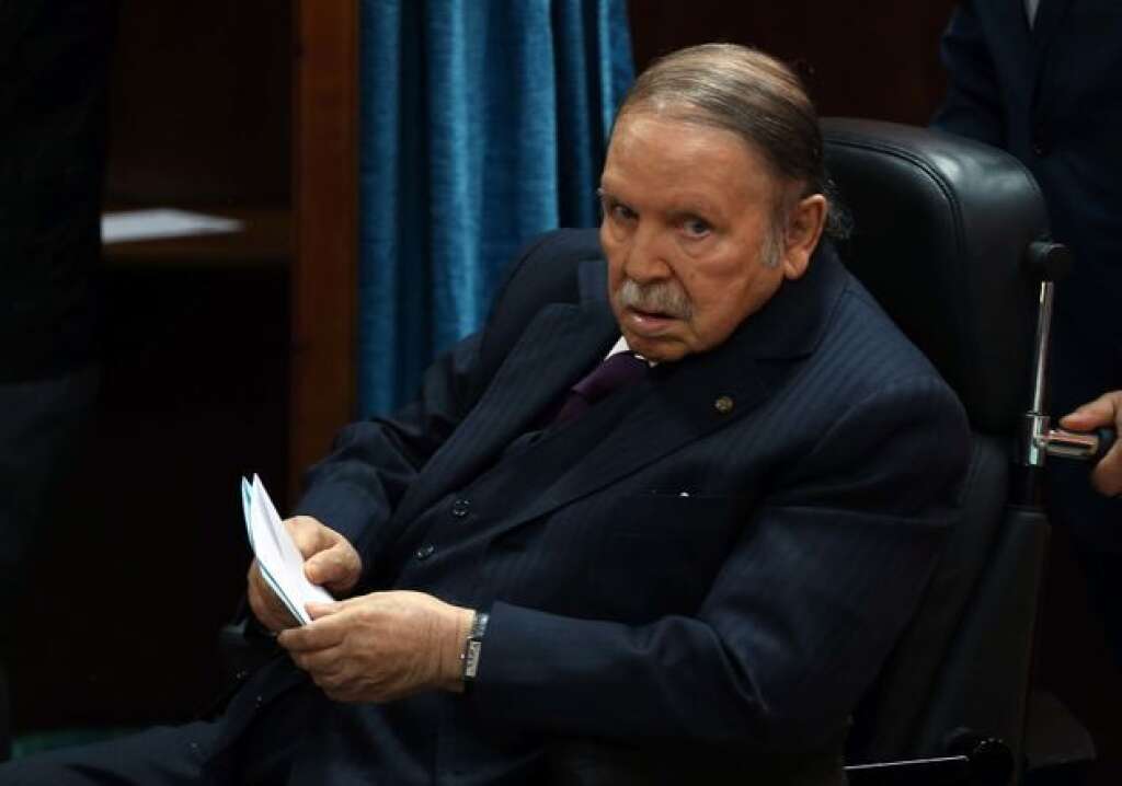 17 septembre - Abdelaziz Bouteflika - L’ex-président algérien Abdelaziz Bouteflika est décédé à l’âge de 84 ans.<br /><br /><strong>> Lire notre article complet <a href="https://www.huffingtonpost.fr/entry/algerie-ex-president-abdelaziz-bouteflika-est-mort_fr_61451c75e4b00171833bc9f1?849">en cliquant ici.</a></strong>