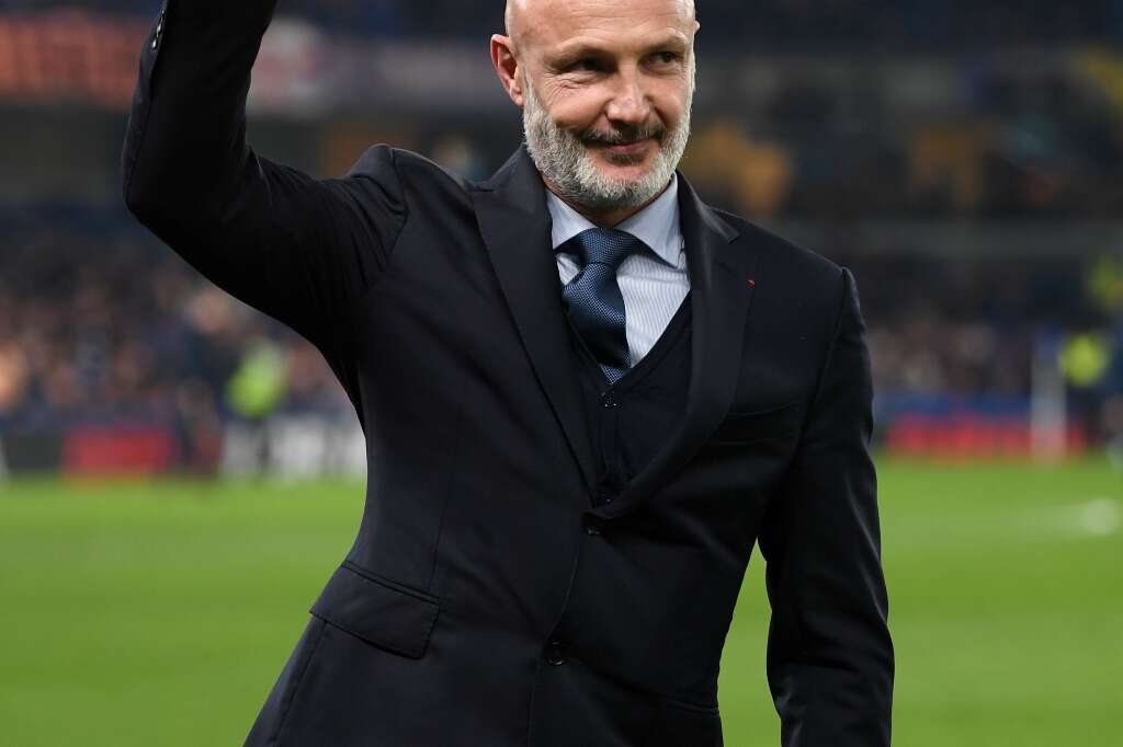 LONDON, ENGLAND - FEBRUARY 27:  Former Chelsea player Frank Leboeuf salutes the crowd at half time during the Premier League match between Chelsea FC and Tottenham Hotspur at Stamford Bridge on February 27, 2019 in London, United Kingdom. (Photo by Darren Walsh\/Chelsea FC via Getty Images)