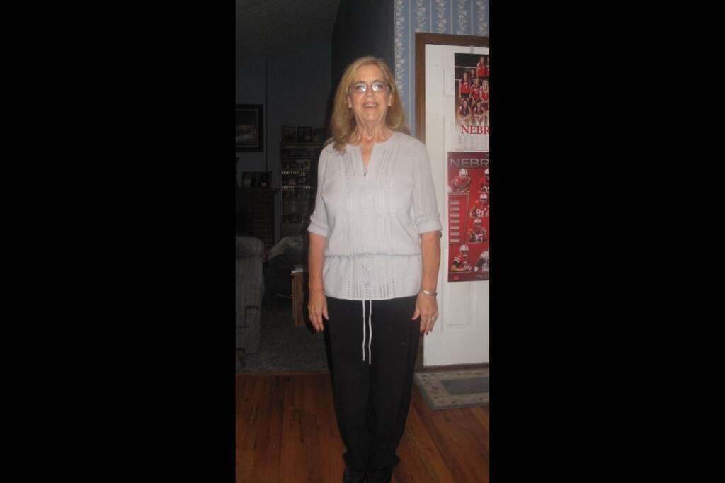 Pam AFTER - <a href="http://www.huffingtonpost.com/2012/07/30/i-lost-weight-pam-holmes_n_1690357.html" target="_hplink">Read Pam's story here.</a>