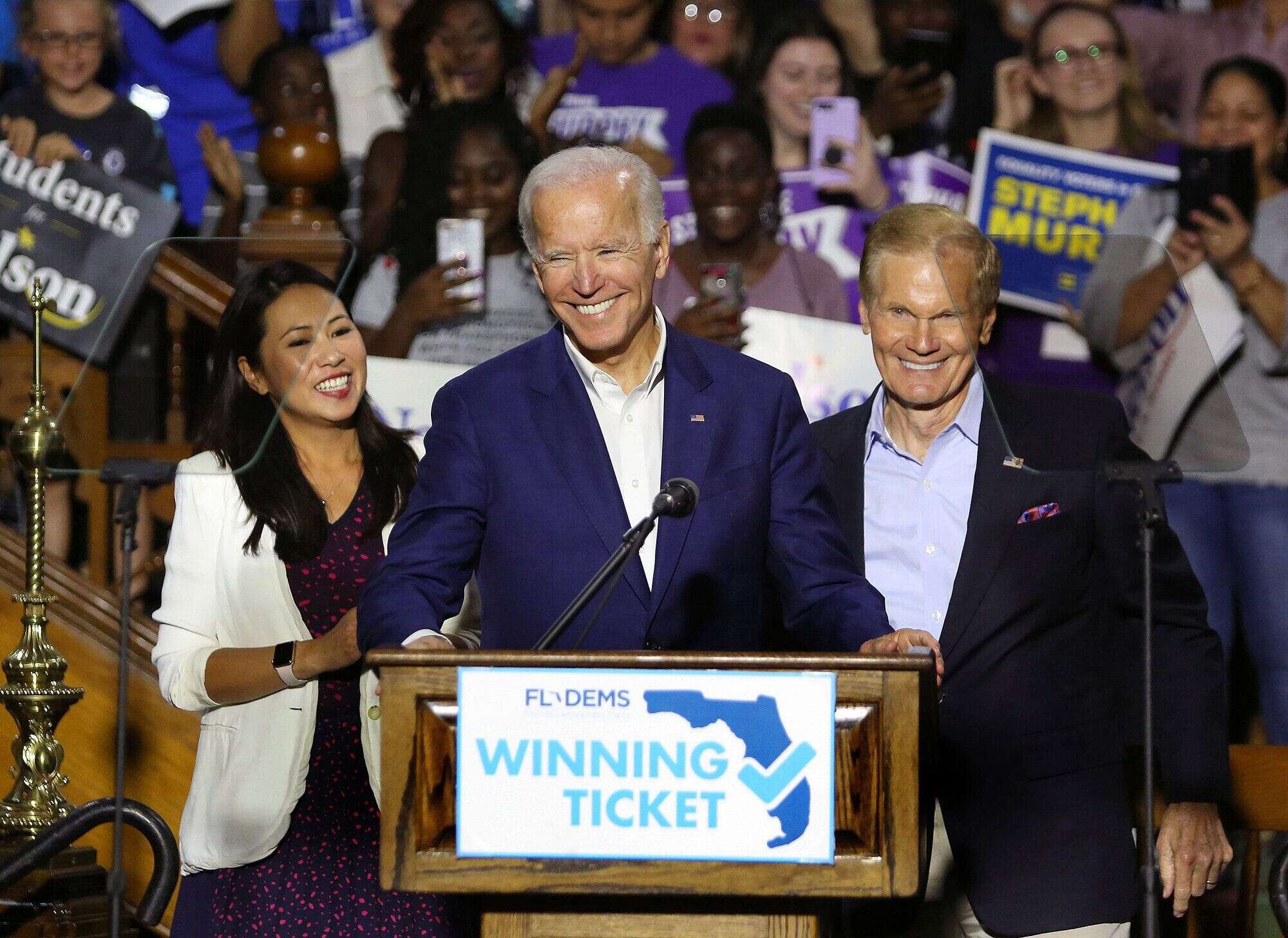 La stratégie de Biden tire les leçons de la défaite des Démocrates en Floride en 2018, lorsque le sénateur Ben Nelson a perdu son siège face aux Républicains qui ont su conquérir les électeurs portoricains et cubains.