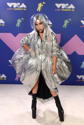 Lady Gaga sur le tapis rouge des MTV Video Music Awards ce dimanche 30 août 2020