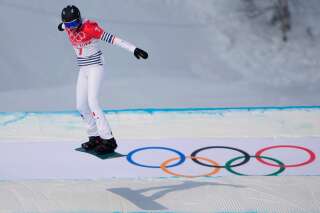 Déjà médaillée de bronze à Sotchi en 2014, Chloé Trespeuch est devenue vice-championne olympique de snowboardcross à Pékin. L'épreuve, disputée ce mercredi 9 février, a été remportée par l'Américaine Lindsey Jacobellis.