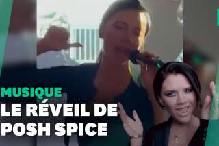 Victoria Beckham redevient une Spice Girl lors d'une soirée karaoké