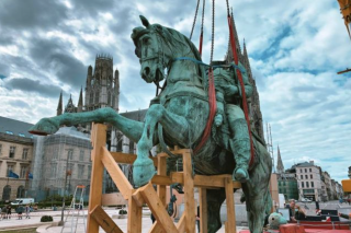 Le retour de la statue de Napoléon à Rouen fait la joie de la droite