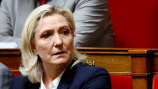 Marine Le Pen veut éviter un pugilat entre Jordan Bardella et Louis Aliot