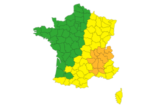Canicule : Météo France laisse 9 départements en vigilance, des orages attendus