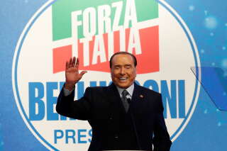 Former Italian Prime Minister and leader of the Forza Italia (Go Italy!) party Silvio Berlusconi attends a rally in Rome, Italy, April 9, 2022. REUTERS/Remo Casilli - RC2RJT9I51WT