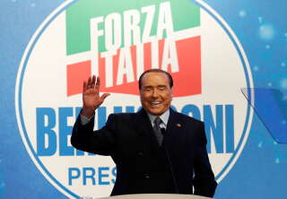 Former Italian Prime Minister and leader of the Forza Italia (Go Italy!) party Silvio Berlusconi attends a rally in Rome, Italy, April 9, 2022. REUTERS/Remo Casilli - RC2RJT9I51WT