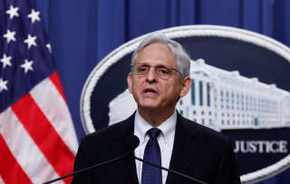 U.S. Attorney General Merrick Garland speaks about the FBI's search warrant served at former President Donald Trump's Mar-a-Lago estate in Florida during a statement at the U.S. Justice Department in Washington, U.S., August 11, 2022. REUTERS/Evelyn Hockstein - RC2JUV93UVDN