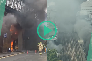 À Londres, un incendie provoque un impressionnant panache de fumée
