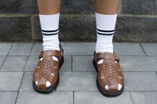 Le duo sandale-chaussette est perçu comme l’archétype du touriste allemand.