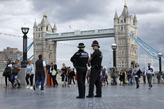 À Londres, deux policiers poignardés, un homme arrêté
