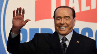 Silvio Berlusconi veut mobiliser la jeunesse pour les élections générales italiennes grâce à son compte TikTok.