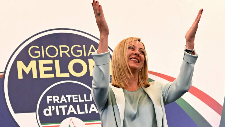 Giorgia Meloni (ici le 26 septembre à Rome) et son parti d’extrême droite Fratelli d’Italia ont remporté les législatives en Italie.
