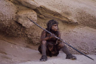 Homme de néandertal (série américaine « The tribe », 1974)