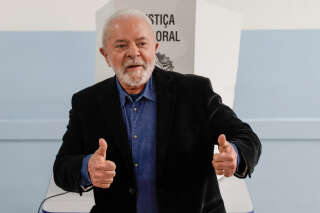 Présidentielle au Brésil : Lula devant Bolsonaro, un 2e tour nécessaire
