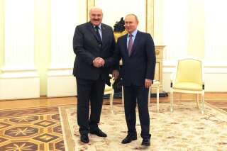 La Biélorussie de Loukachenko se mobilise face à l’Ukraine et accuse des pays voisins de l’UE