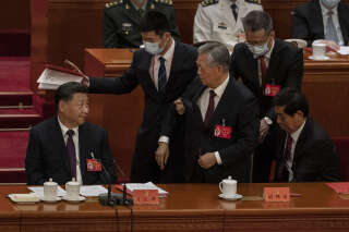 Confusion sur le sort de l’ex-président chinois forcé à quitter le congrès du parti communiste
