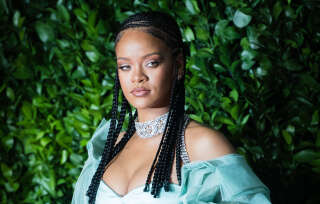 Rihanna, ici photographiée en décembre 2019 à Londres, va publier son premier morceau depuis six ans. Il s’agit d’un titre enegistré à l’occasion de la bande originale du film « Black Panther : Wakanda Forever ».