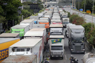 La déclaration de Bolsonaro calmera-t-elle ses partisans sur les barrages routiers ?