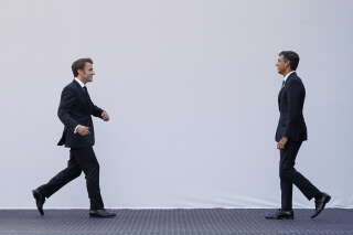 Cette photo de Macron et Sunak a inspiré les internautes