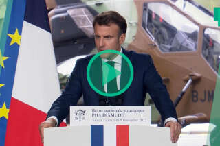 Sur la dissuasion nucléaire,« gardons-nous de dramatiser » certains propos, prévient Emmanuel Macron