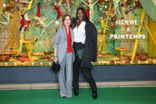 PARIS, FRANCE - NOVEMBER 09: Isabelle Huppert and Naomi Campbell unveil Christmas decorations at Le Printemps on November 09, 2022 in Paris, France. (Photo by Pascal Le Segretain/Getty Images)