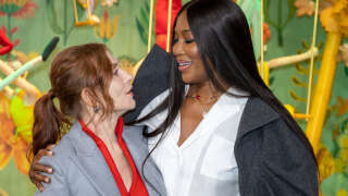 PARIS, FRANCE - NOVEMBER 09: (L-R) Isabelle Huppert and Naomi Campbell attend the Christmas decorations unveiling at Le Printemps on November 09, 2022 in Paris, France. (Photo by Marc Piasecki/WireImage)