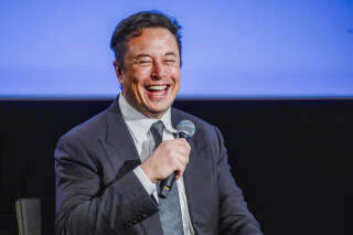 Tesla CEO Elon Musk smiles as he addresses guests at the Offshore Northern Seas 2022 (ONS) meeting in Stavanger, Norway on August 29, 2022. - The meeting, held in Stavanger from August 29 to September 1, 2022, presents the latest developments in Norway and internationally related to the energy, oil and gas sector. (Photo by Carina Johansen / NTB / AFP) / Norway OUT