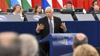 Le chef de la politique étrangère de l'Union européenne, Josep Borrell, prononce un discours lors d'un débat sur l'invasion russe de l'Ukraine lors d'une session plénière au Parlement européen à Strasbourg, dans l'est de la France, le 5 octobre 2022. (Photo de FREDERICK FLORIN / AFP)