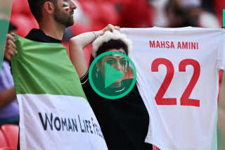 Au Mondial, cette fan iranienne empêchée d’afficher le nom de Mahsa Amini