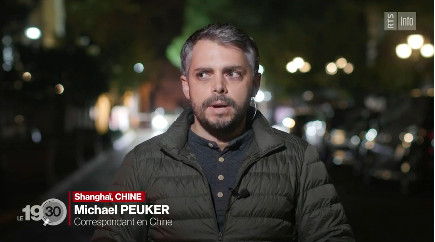 Michael Peuker, correspondant à Shangaï pour la RTS a été arrêté ce 27 novembre, avec son cameraman, juste après son duplex au 19h30.