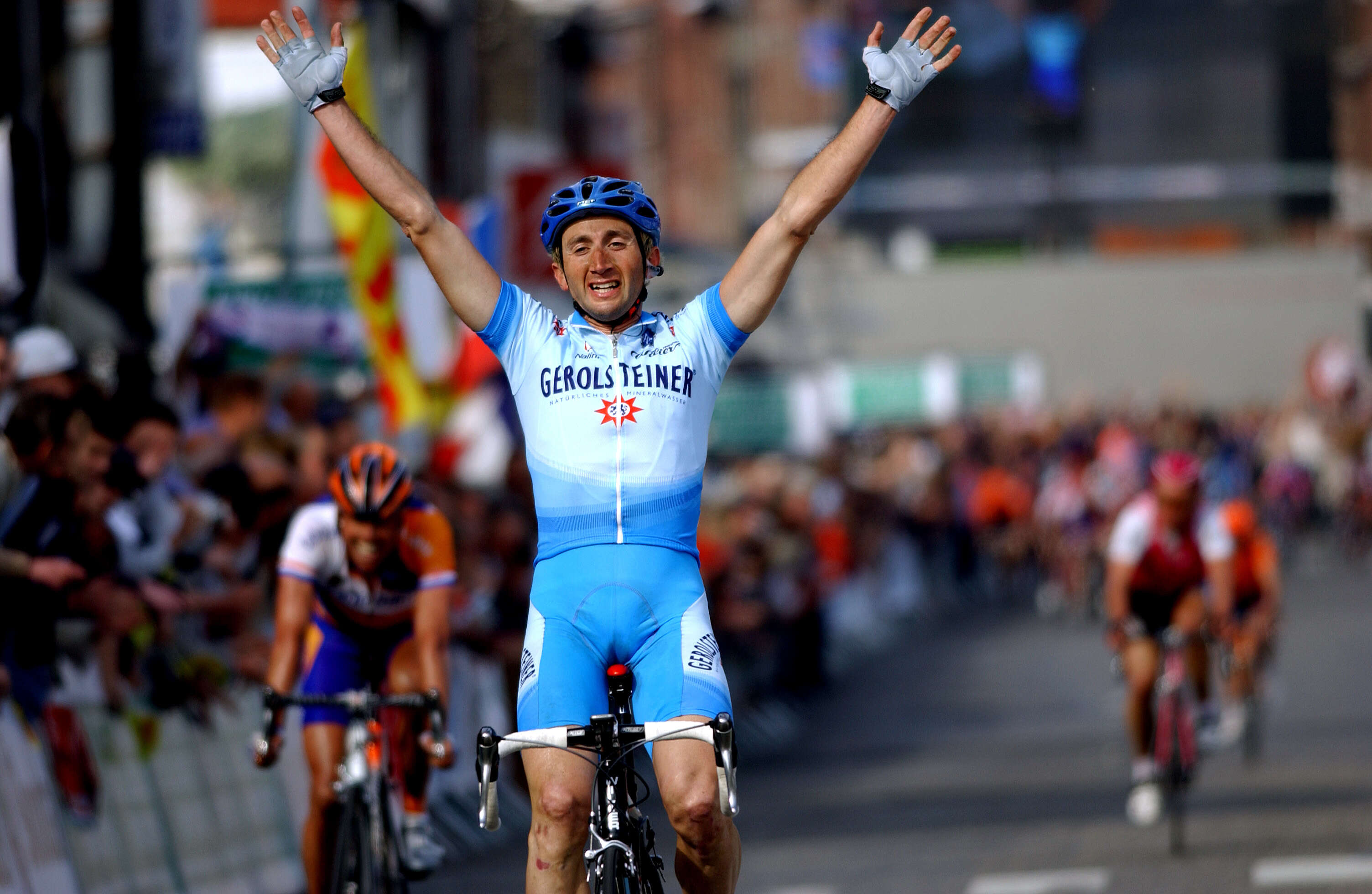 Au cours de sa carrière, Davide Rebellin a remporté certaines des plus belles courses du calendrier cycliste, dont Liège-Bastogne-Liège en 2004 par exemple.