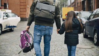 La rentrée scolaire après les vacances de Noël ayant lieu le 3 janvier, la répartition des vacances est source de conflit pour certains parents séparés.