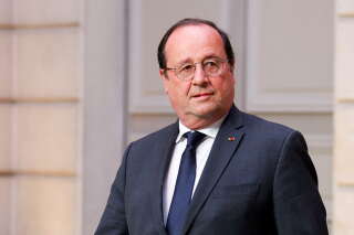 François Hollande (ici en mai 2022) a accordé une interview au journal ukrainien the Kyiv Independent en décembre 2022. (GONZALO FUENTES / POOL / AFP)