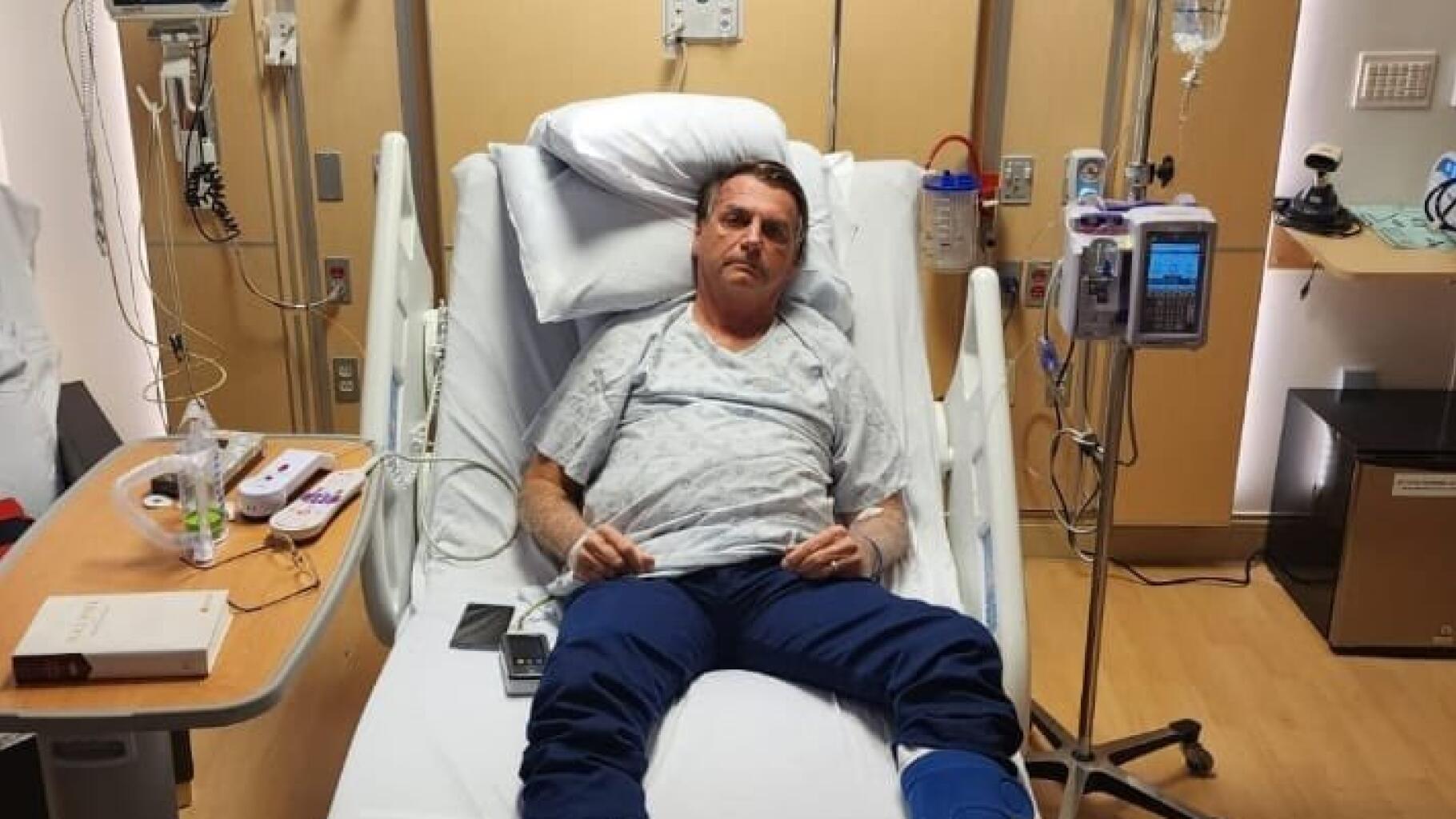 Jair Bolsonaro hospitalized in Florida with an intestinal problem