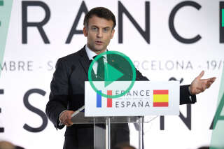 « Il est légitime que toutes les opinions s’expriment », mais… Depuis l’Espagne, Macron réagit aux manifs