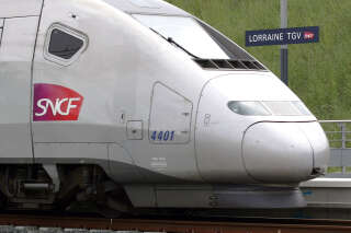 Un TGV Colmar-Paris immobilisé deux heures après les menaces d’un passager