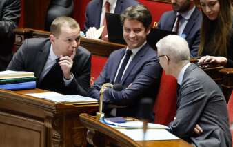 Olivier Dussopt, Gabriel Attal et Franck Riester à l’Assemblée ce 6 février 2022.