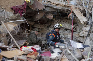 Apporter de l’aide dans une dictature, le défi des ONG après le séisme qui a frappé la Syrie