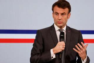 Ce qu’a dit Macron aux élus corses sur l’avenir de l’île
