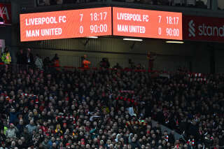 Liverpool écrase Manchester United sur un score historique